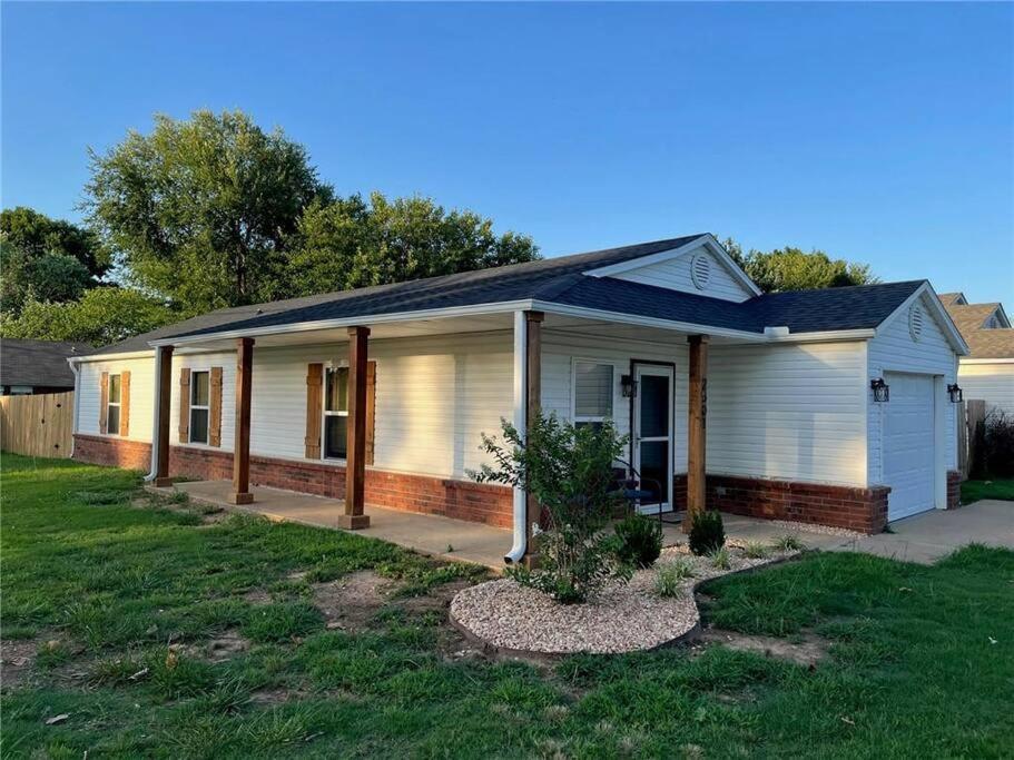 House Of Charm! Bike Trails & New Walmart Hq Villa Bentonville Exteriör bild